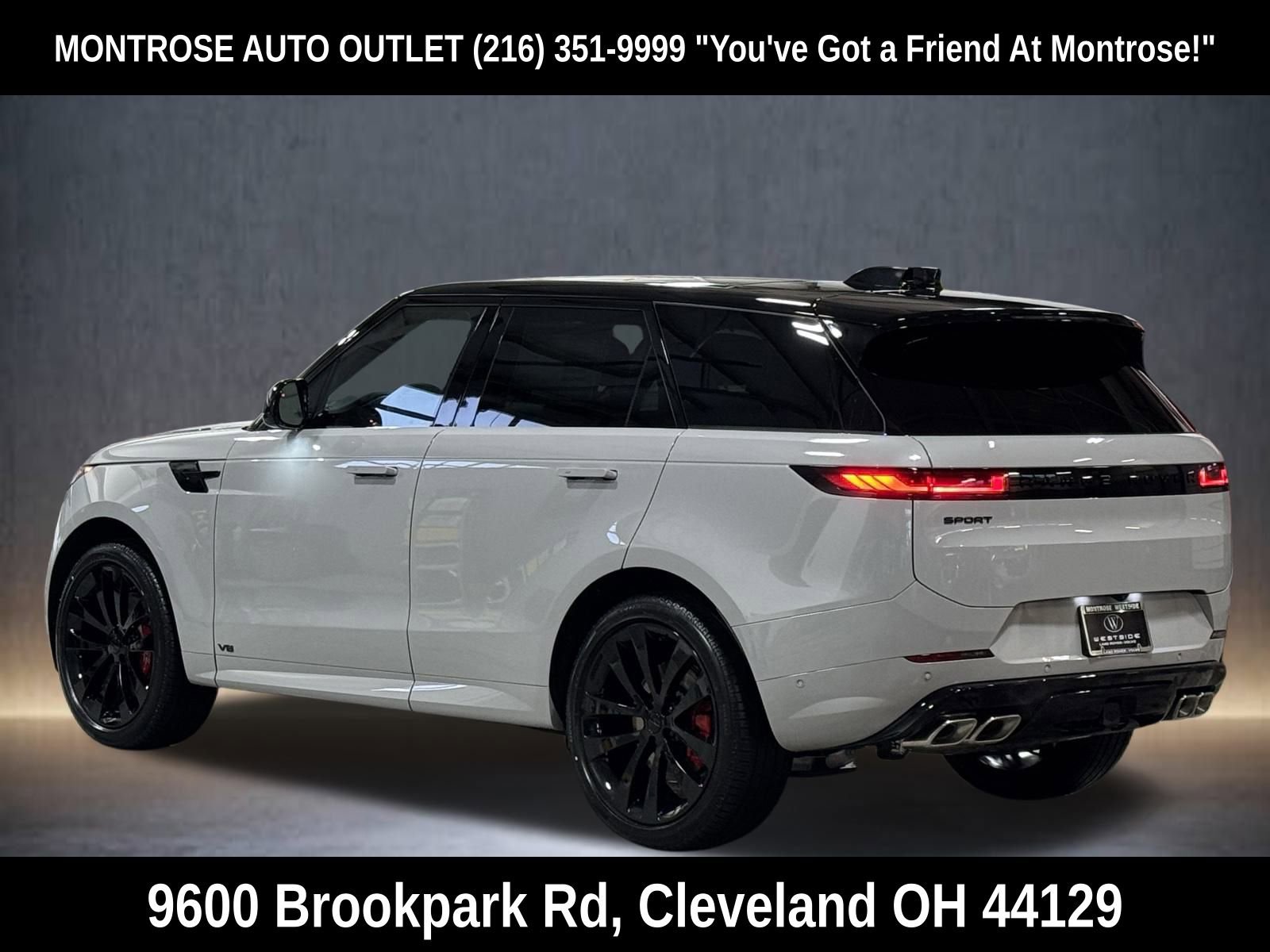 New 2026 Land Rover Range Rover Sport Dynamic SE image 3