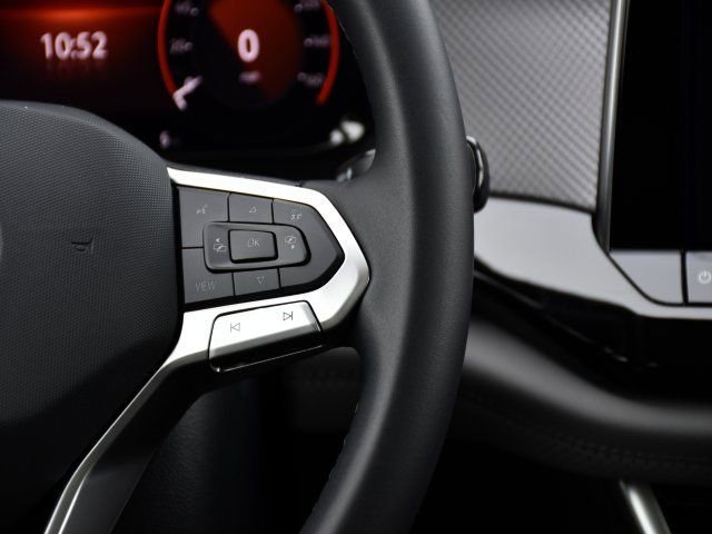 New 2026 Volkswagen Atlas Peak Edition image 23