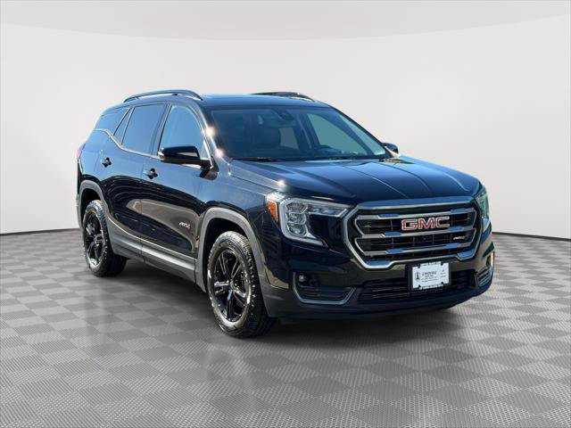 Used 2024 GMC Terrain AT4 w/ Tech Package AWD/4WD image 1