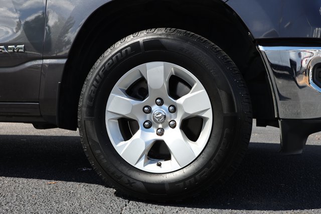 Used 2021 RAM 1500 Big Horn AWD/4WD image 5