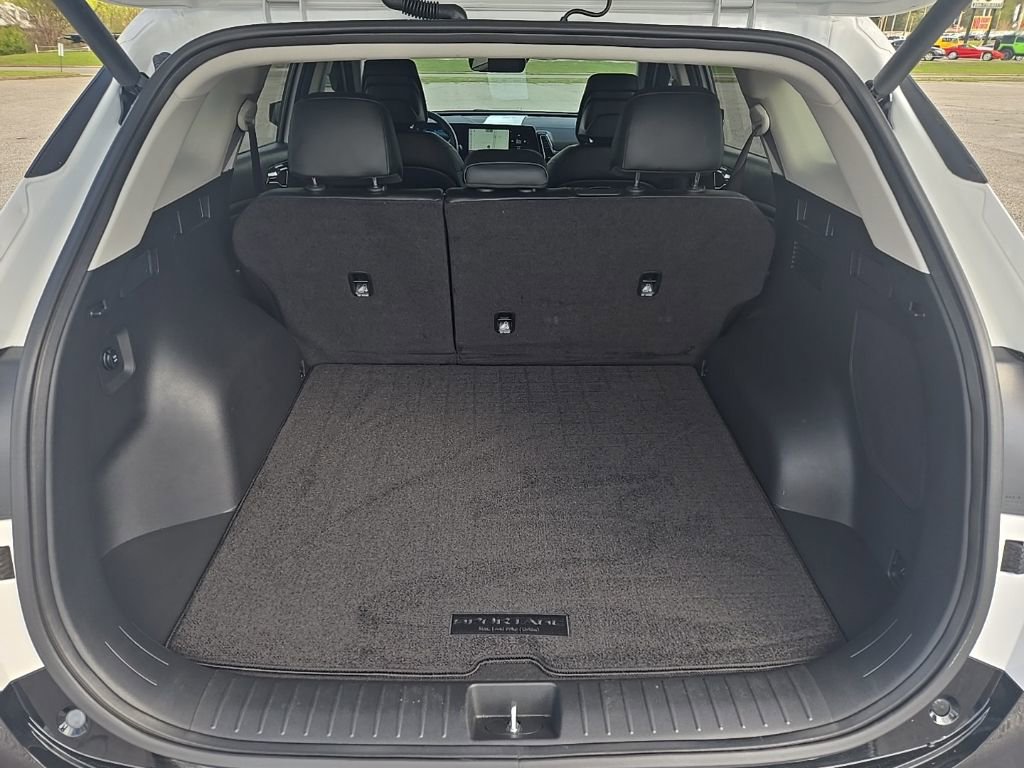 Used 2025 Kia Sportage SX image 24
