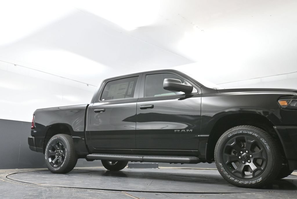 New 2026 RAM 1500 Express AWD/4WD image 40