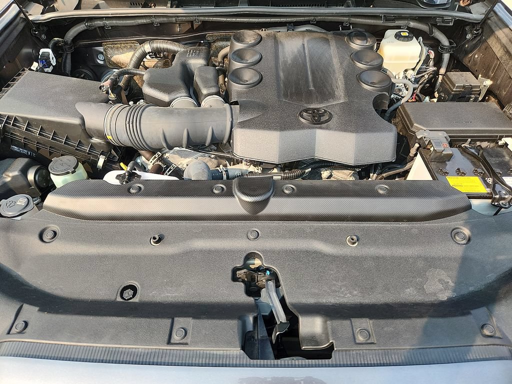 Certified 2021 Toyota 4Runner Limited AWD/4WD image 29