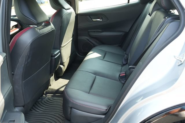 Used 2026 Toyota Prius Plug-In Hybrid FWD image 15
