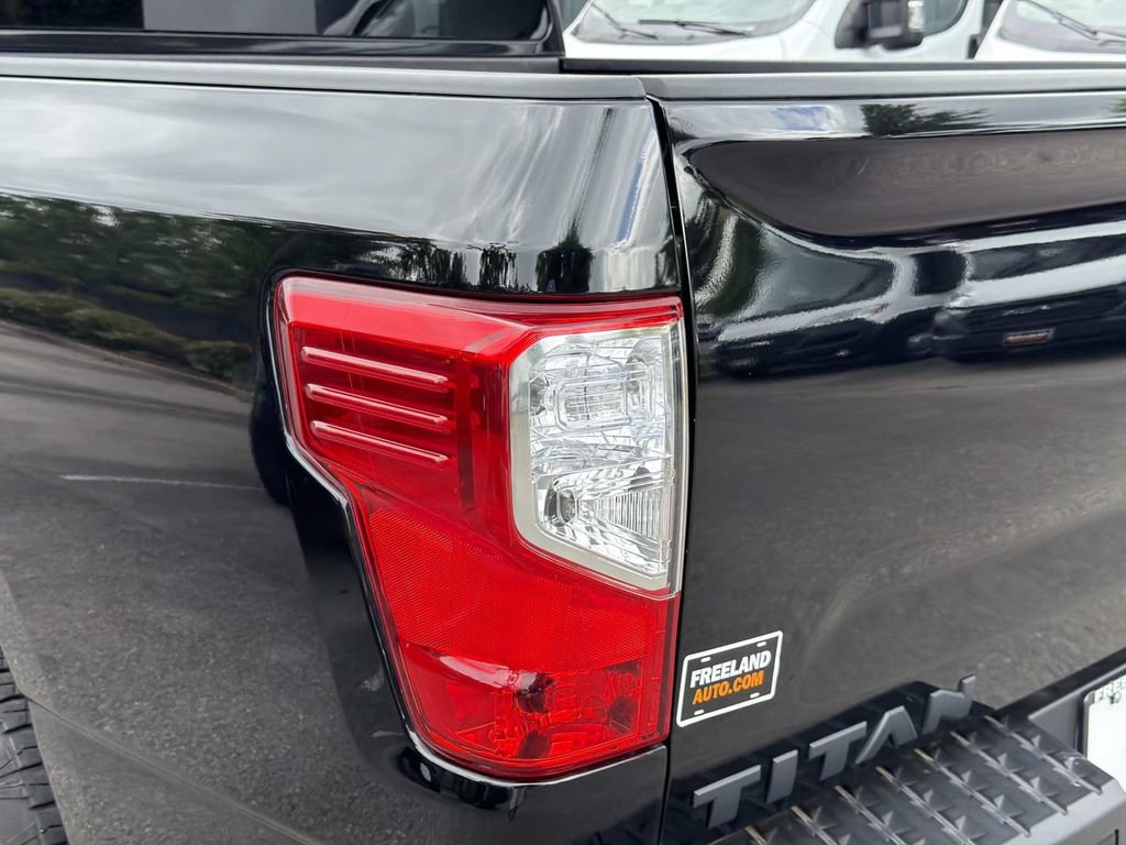 Used 2024 Nissan Titan SV w/ SV Bronze Edition Package RWD image 12