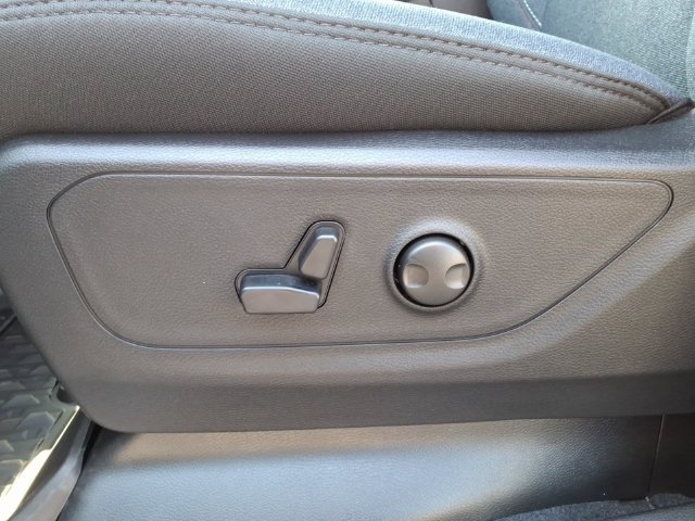 New 2026 RAM 1500 Big Horn AWD/4WD image 15