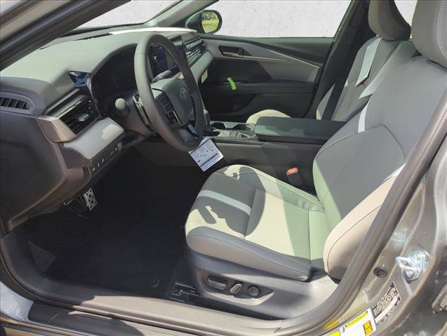 Certified 2026 Toyota Camry SE w/ Multimedia Upgrade Package FWD image 11