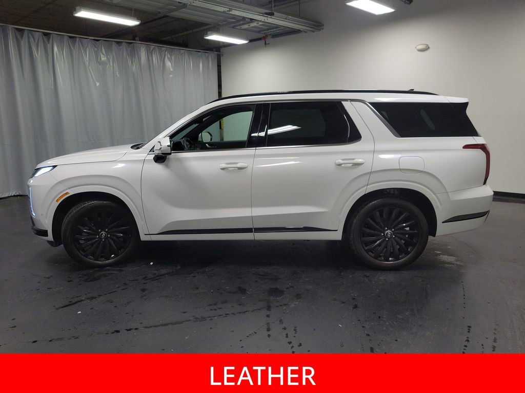 Used 2025 Hyundai Palisade Calligraphy image 5