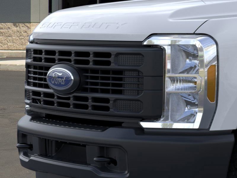 New 2026 Ford F250 XL w/ XL Off-Road Package image 17