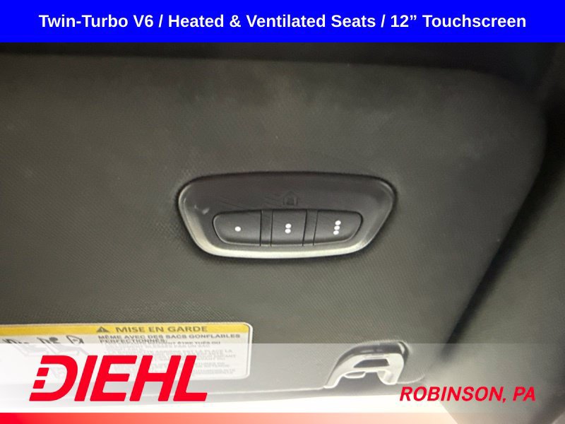 Used 2025 RAM 1500 Laramie AWD/4WD image 37