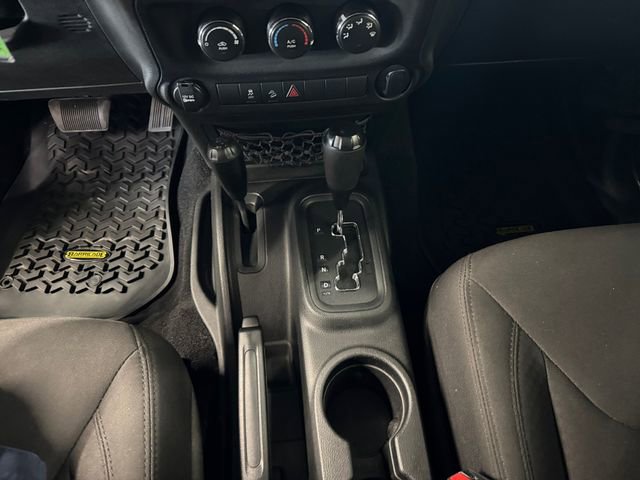 Used 2018 Jeep Wrangler Sport image 14