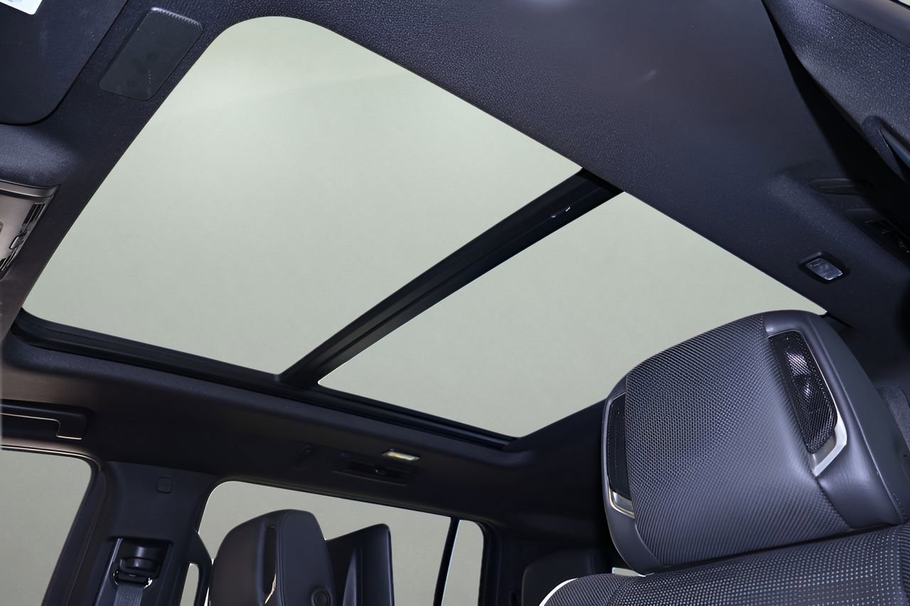 Certified 2024 Cadillac Escalade ESV Premium Luxury image 30