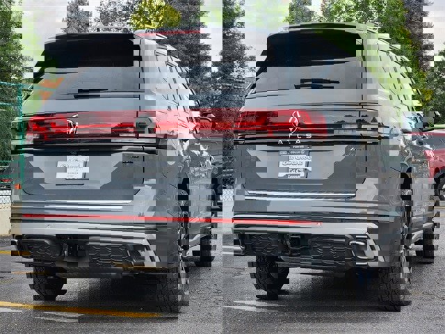 New 2026 Volkswagen Atlas Peak Edition image 7