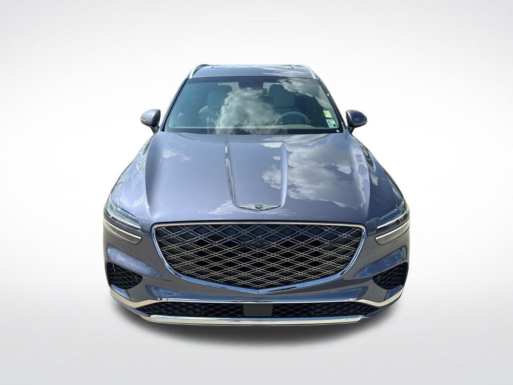 Used 2026 Genesis GV70 2.5T Advanced AWD/4WD image 2