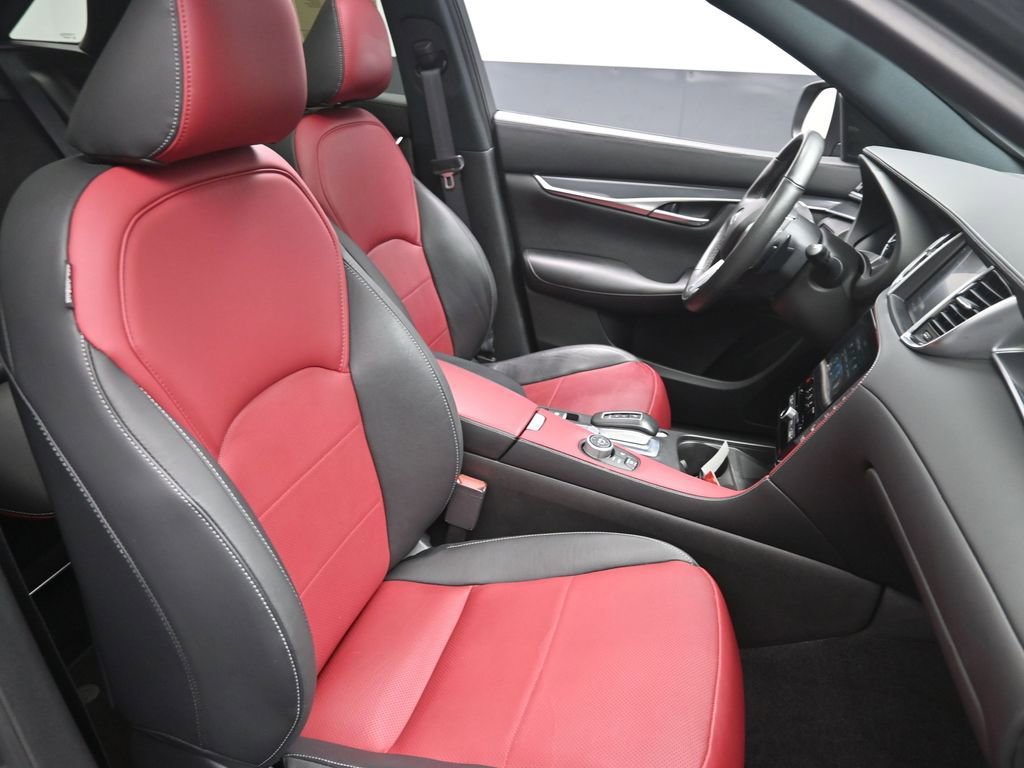 Used 2024 INFINITI QX50 Sport image 32