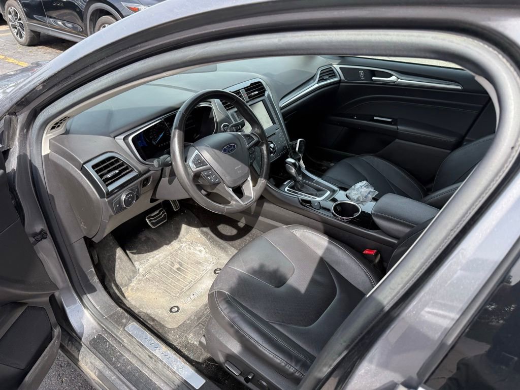 Used 2013 Ford Fusion Titanium AWD/4WD image 6