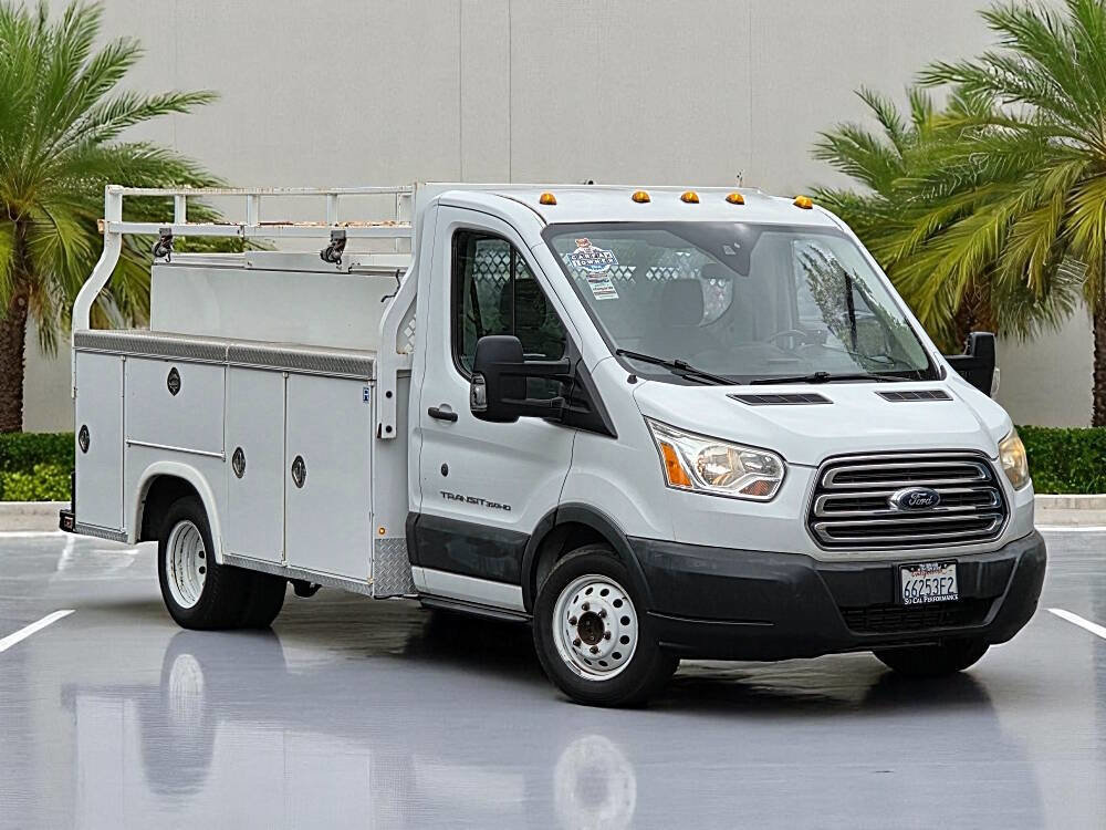 Used 2015 Ford Transit 350 138 DRW w/ Premium Package