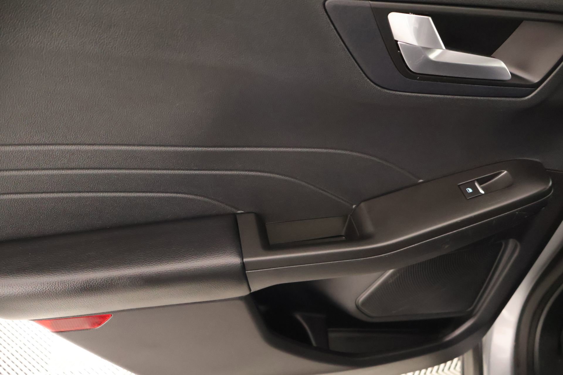 Used 2021 Ford Escape SEL AWD/4WD image 17