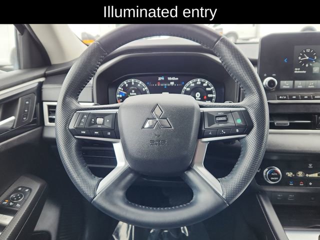 Used 2023 Mitsubishi Outlander SEL image 37