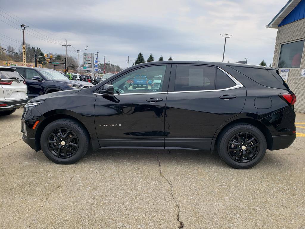 Used 2022 Chevrolet Equinox LT w/ Driver Convenience Package AWD/4WD image 7