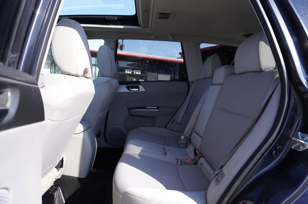 Used 2012 Subaru Forester 2.5X Premium w/ All-Weather Pkg image 26