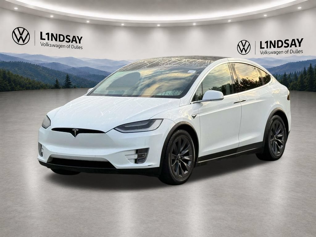 Used 2018 Tesla Model X 75D AWD/4WD image 4
