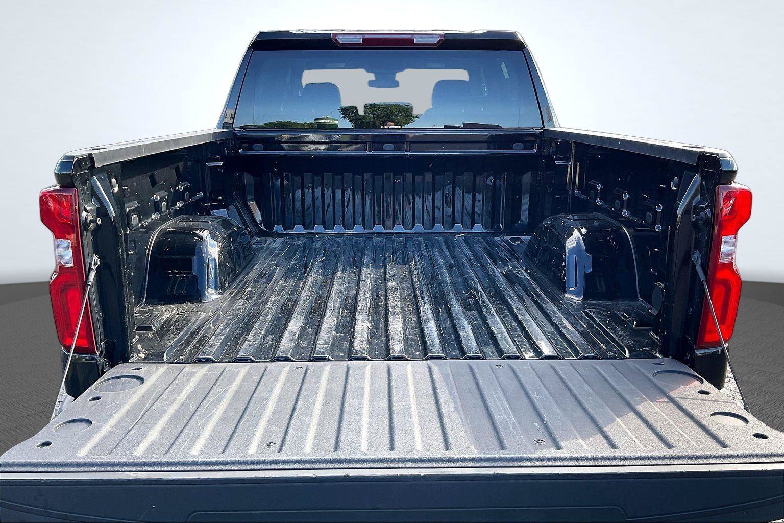 Used 2026 Chevrolet Silverado 1500 RST AWD/4WD image 5