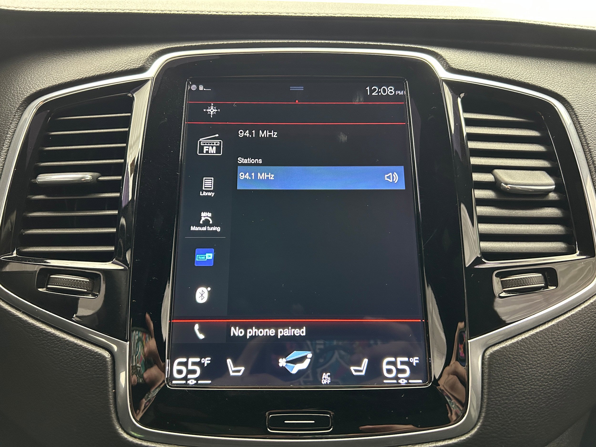 Used 2019 Volvo XC90 T6 R-Design w/ Protection Package AWD/4WD image 6