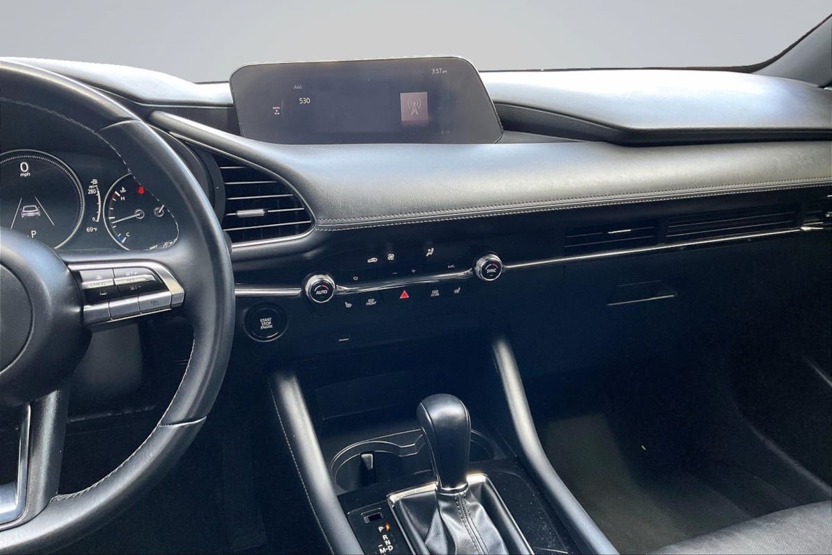 Used 2021 MAZDA MAZDA3 s FWD image 6