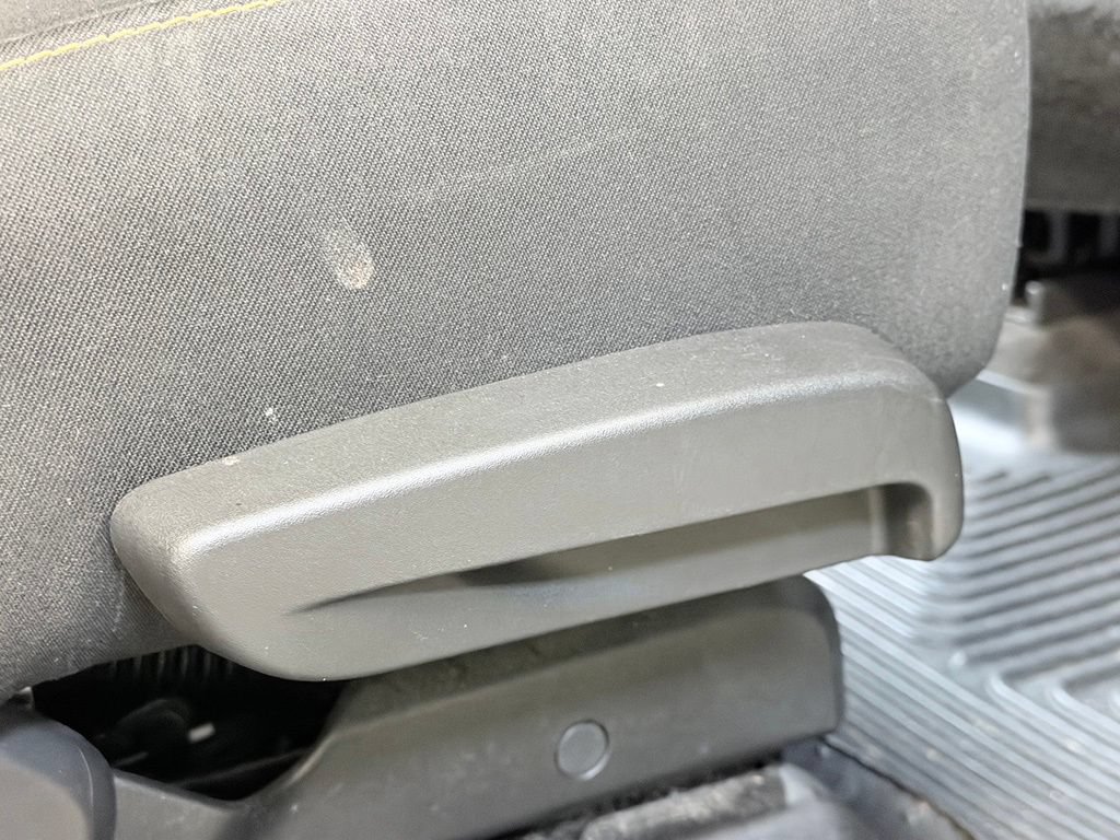 Used 2019 Chevrolet Traverse LS FWD image 32