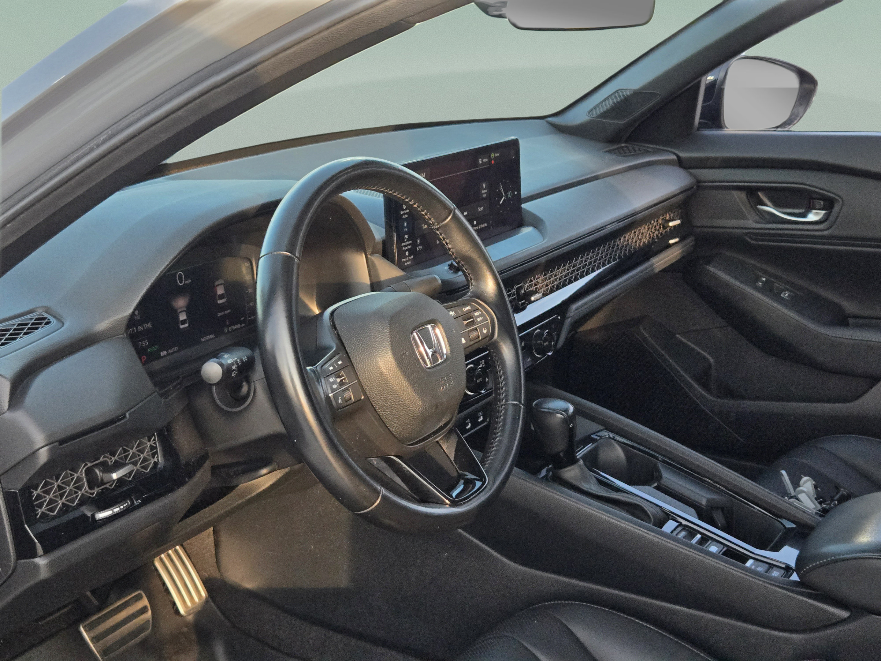 Used 2023 Honda Accord Sport image 13