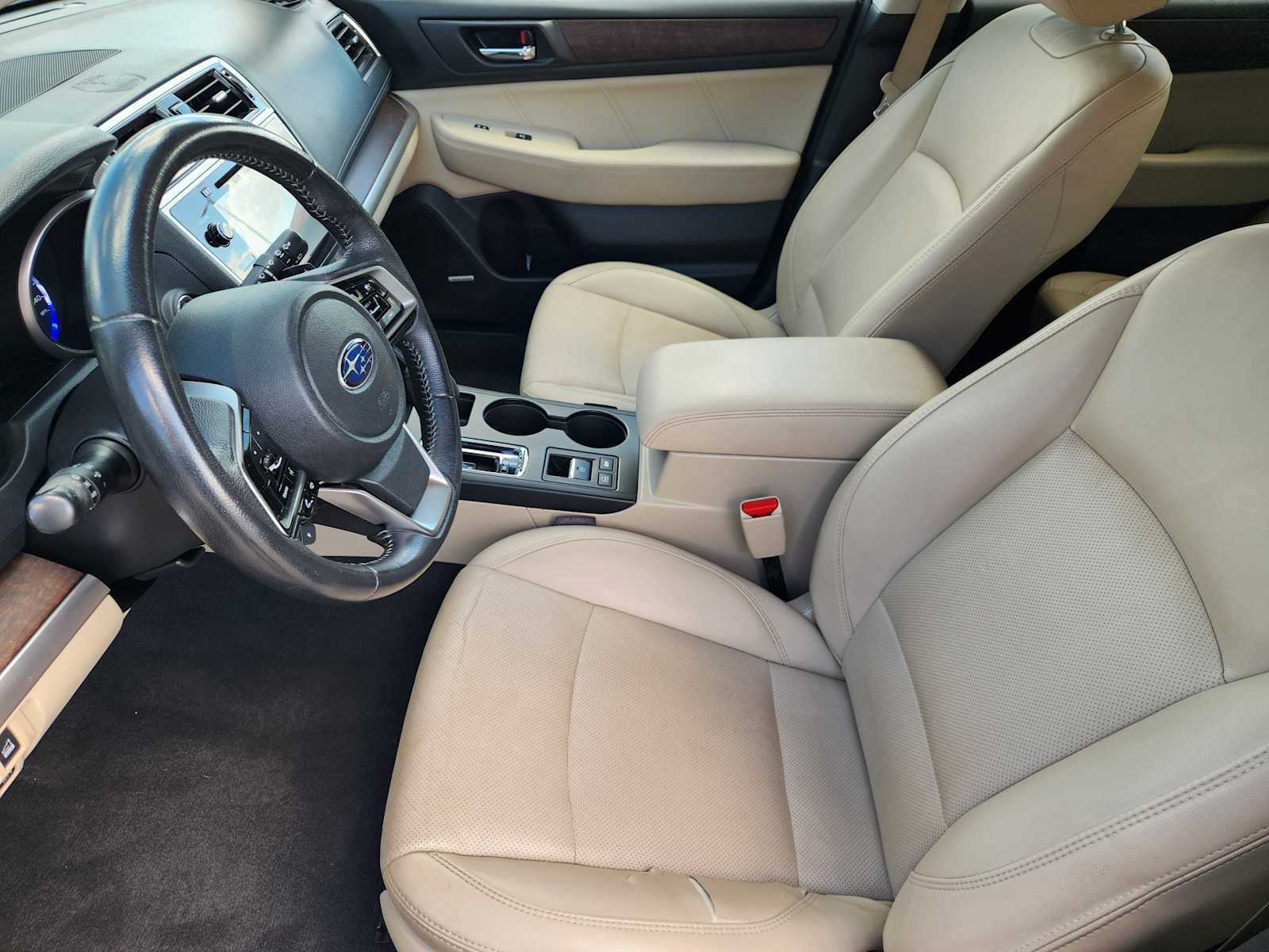 Used 2019 Subaru Outback 2.5i Limited AWD/4WD image 12