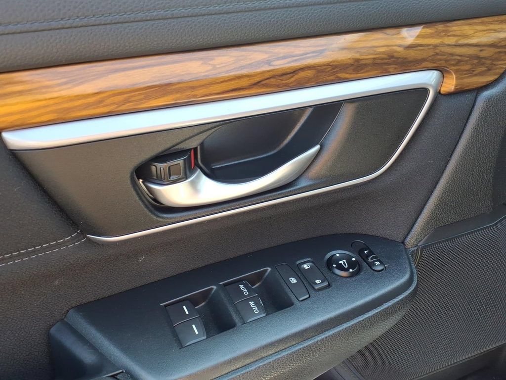 Used 2017 Honda CR-V EX image 4