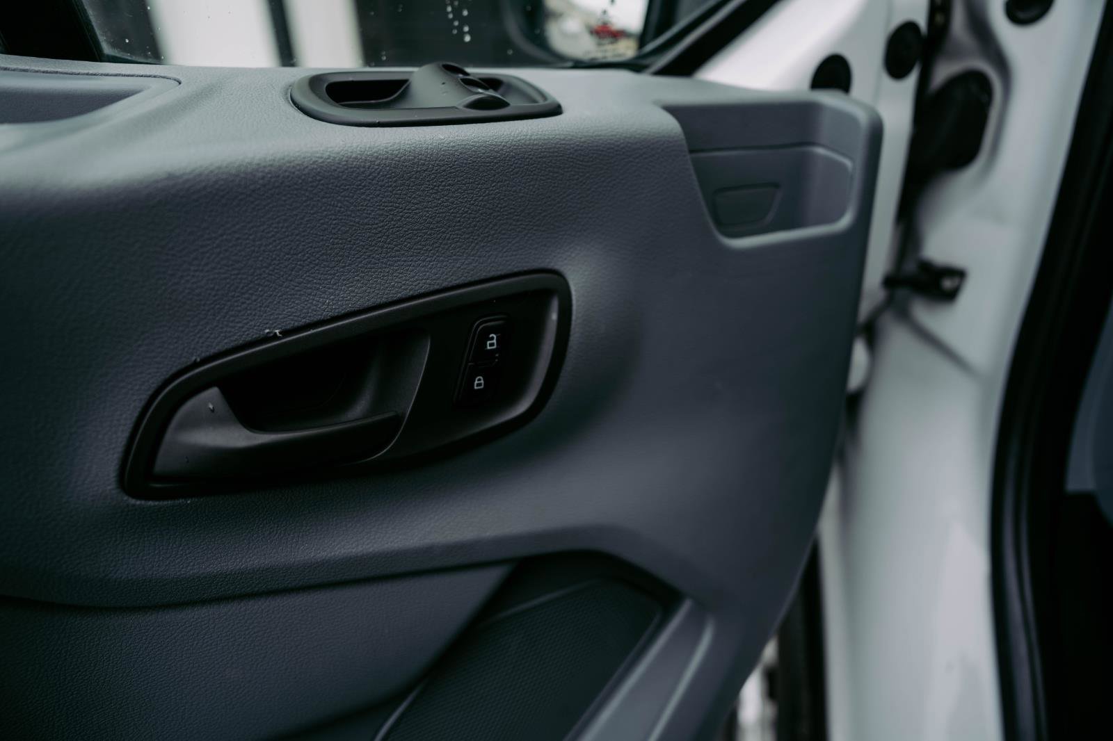 Used 2019 Ford Transit 250 130 Low Roof w/ Exterior Upgrade Package image 16