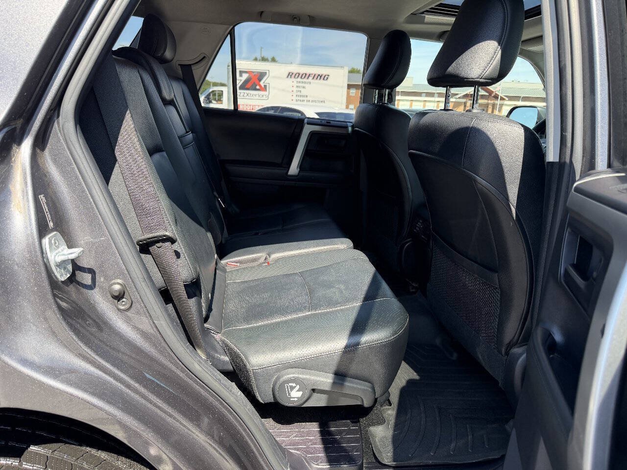Used 2011 Toyota 4Runner Limited AWD/4WD image 16