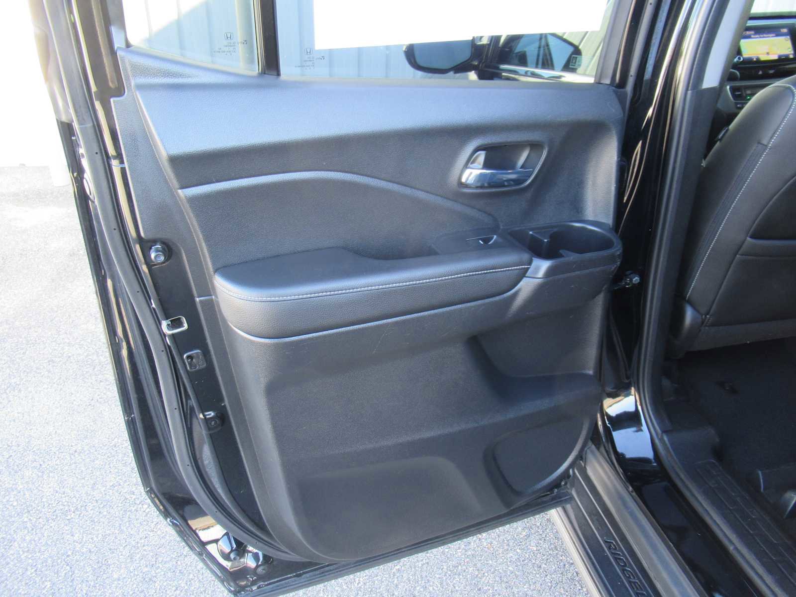 Used 2021 Honda Ridgeline RTL-E image 17