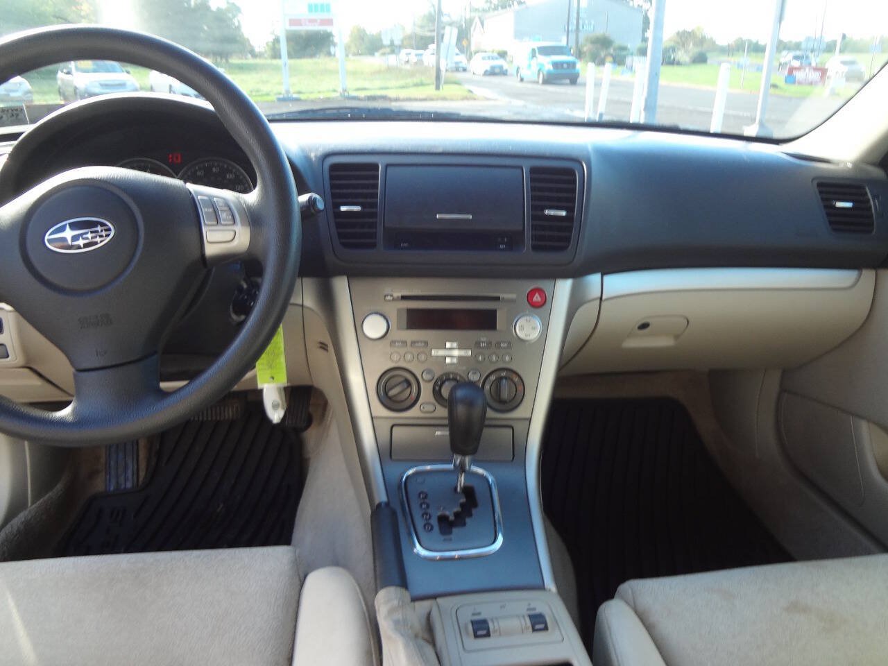 Used 2008 Subaru Outback 2.5i L.L. Bean AWD/4WD image 11