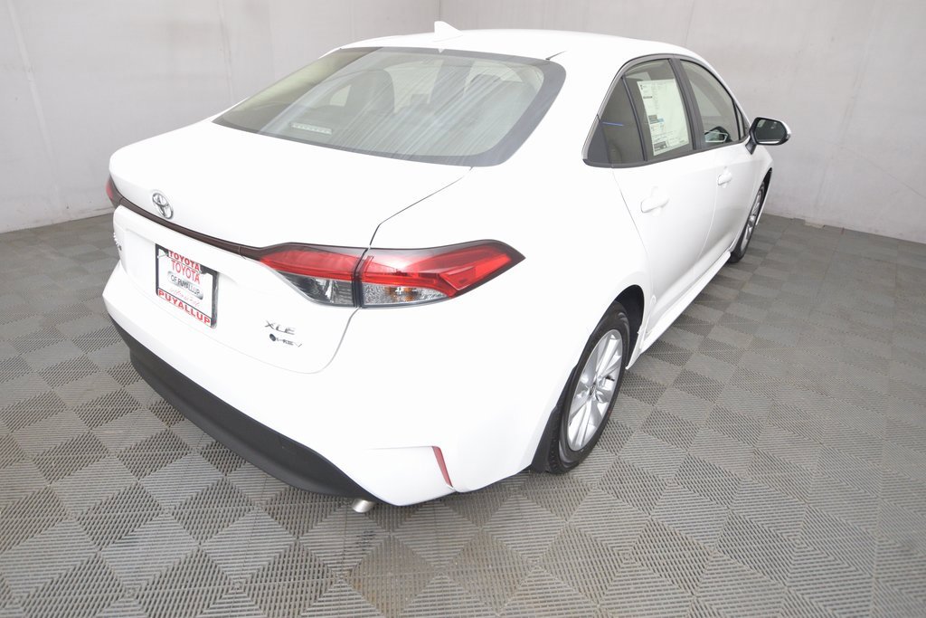 New 2026 Toyota Corolla XLE image 5