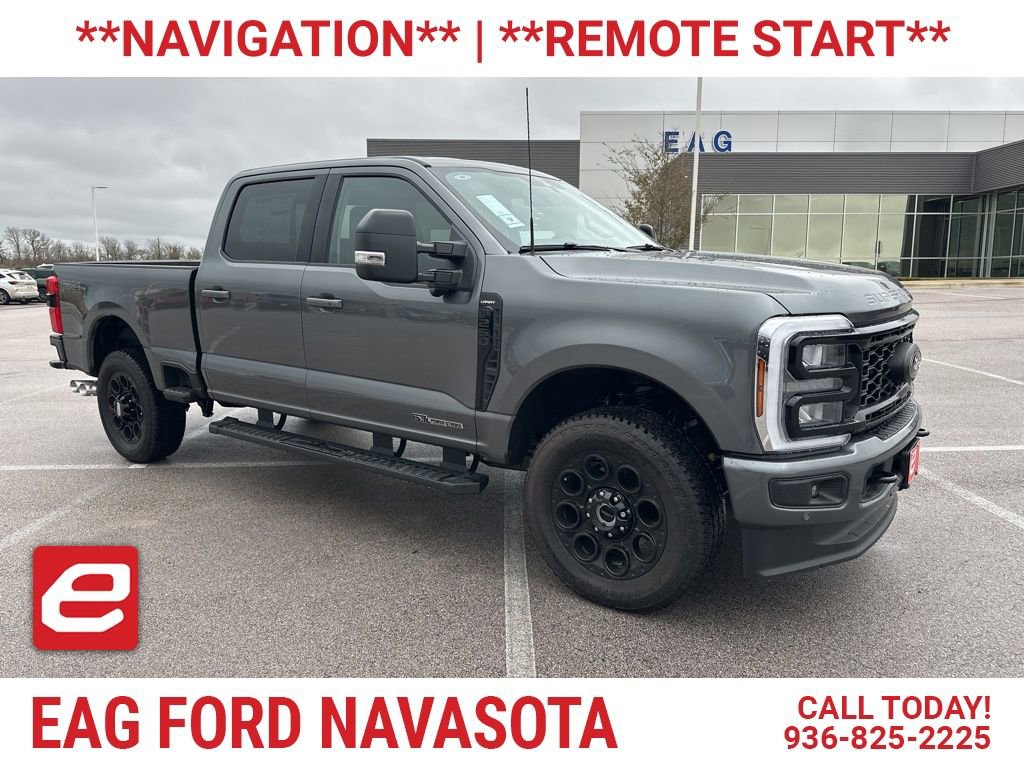 New 2026 Ford F250 Lariat w/ Black Appearance Package