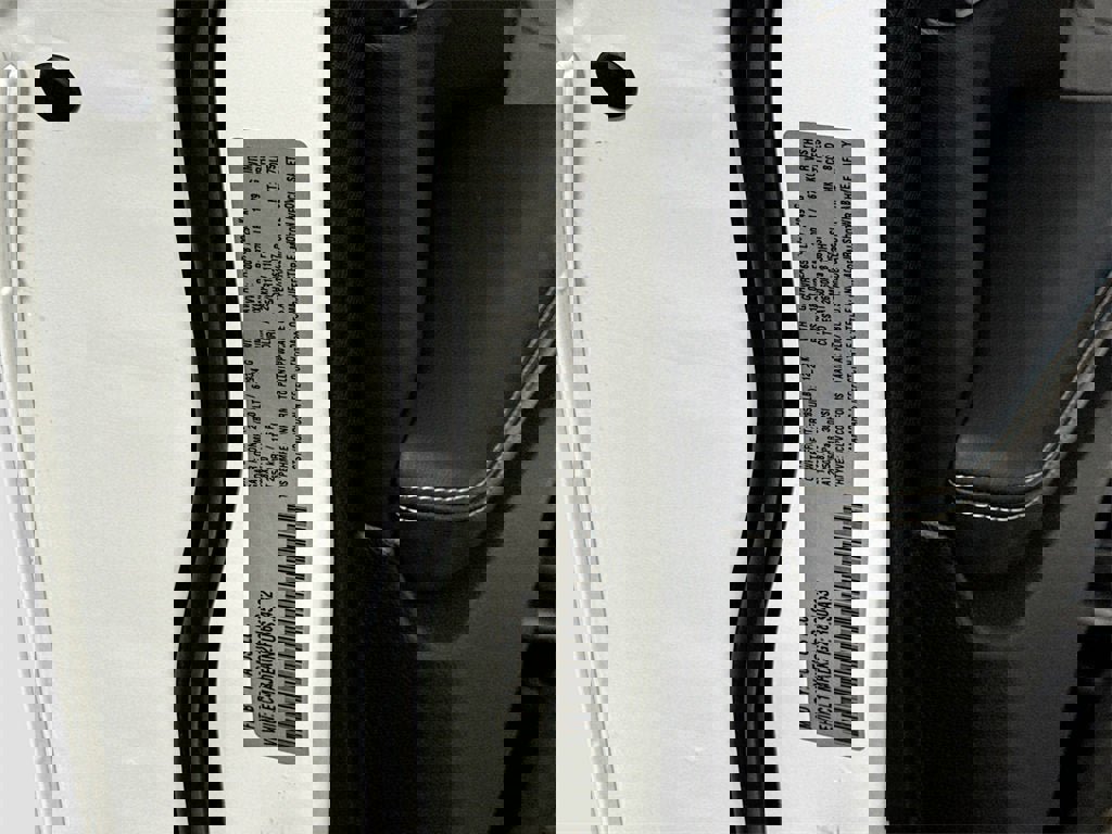 Used 2024 Jeep Grand Cherokee L Laredo w/ Luxury Tech Group I image 25