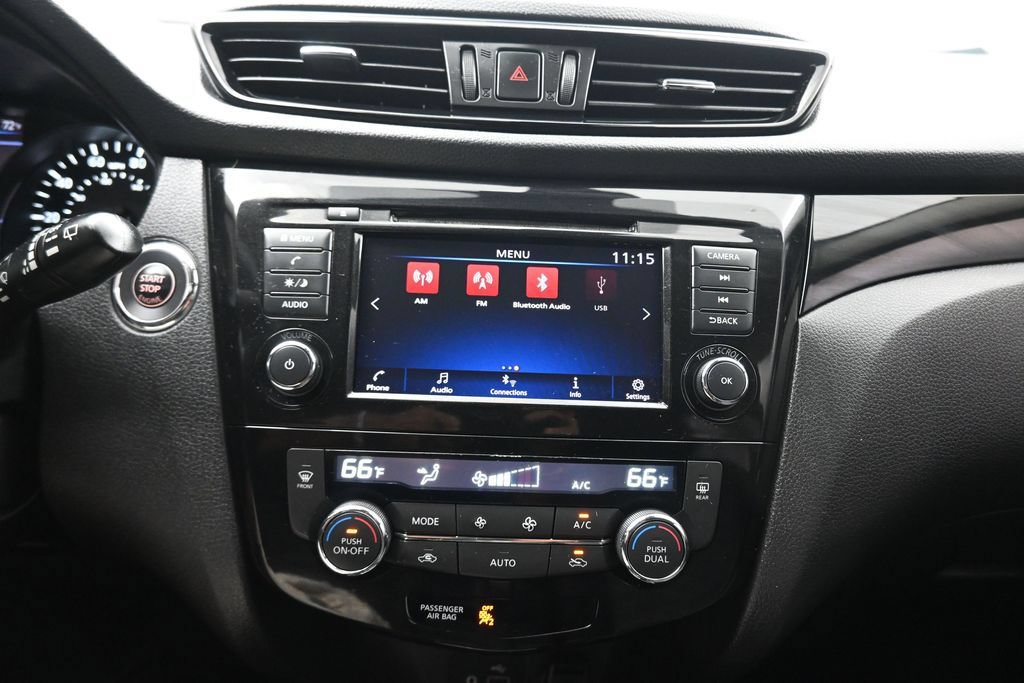 Used 2019 Nissan Rogue Sport SV AWD/4WD image 21