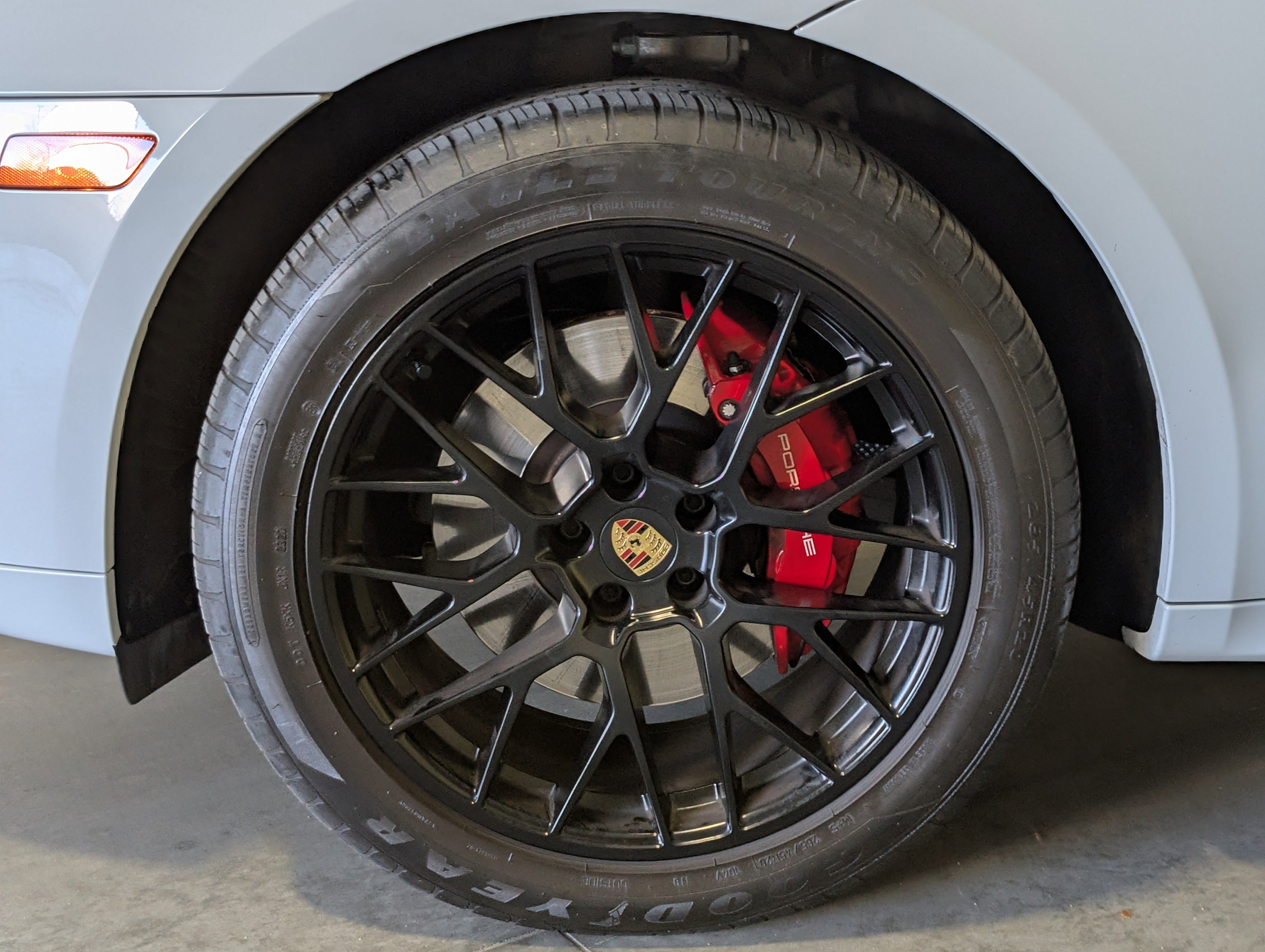 Certified 2020 Porsche Macan GTS image 15