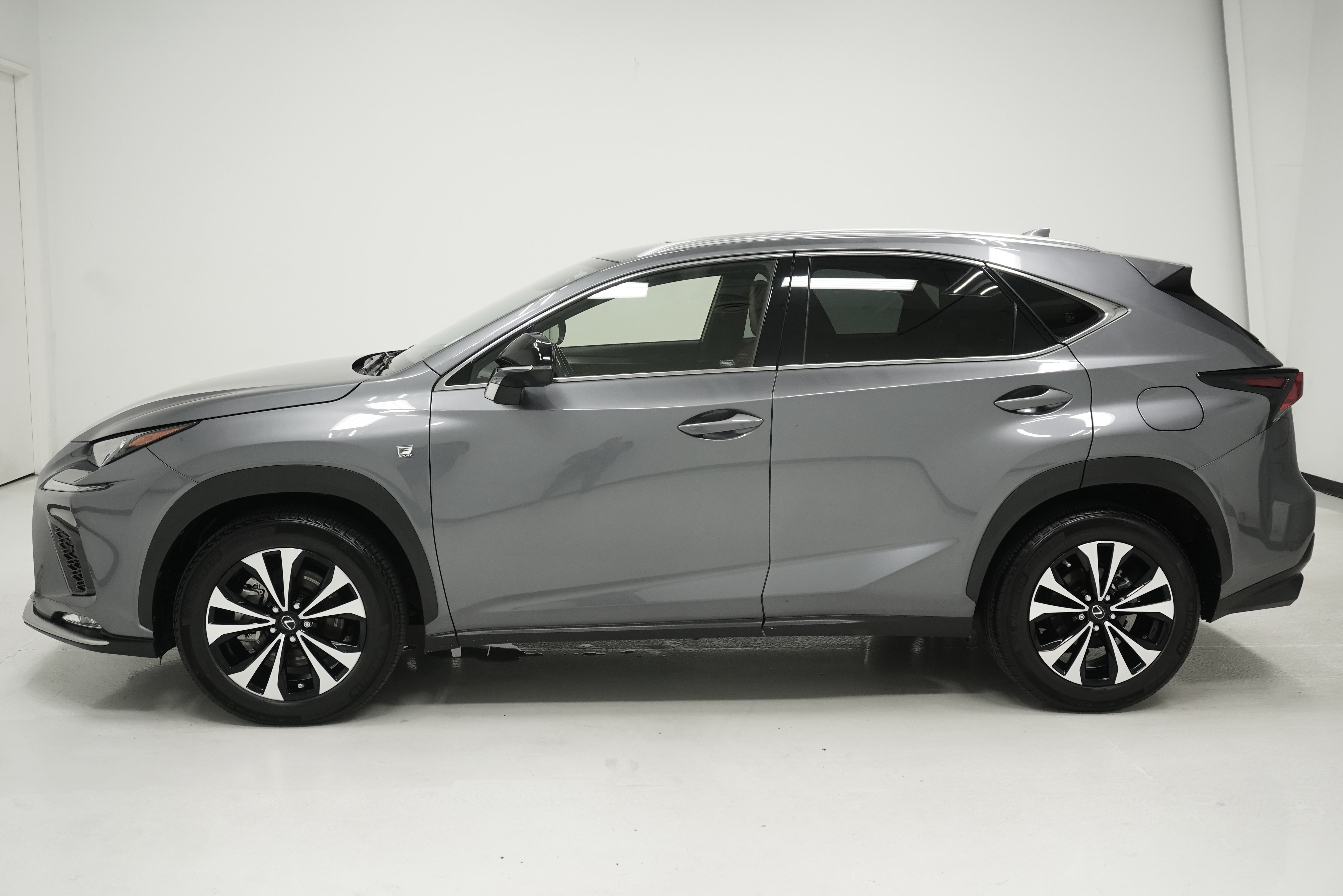 Used 2021 Lexus NX 300 F Sport w/ F Sport Premium Package AWD/4WD image 7
