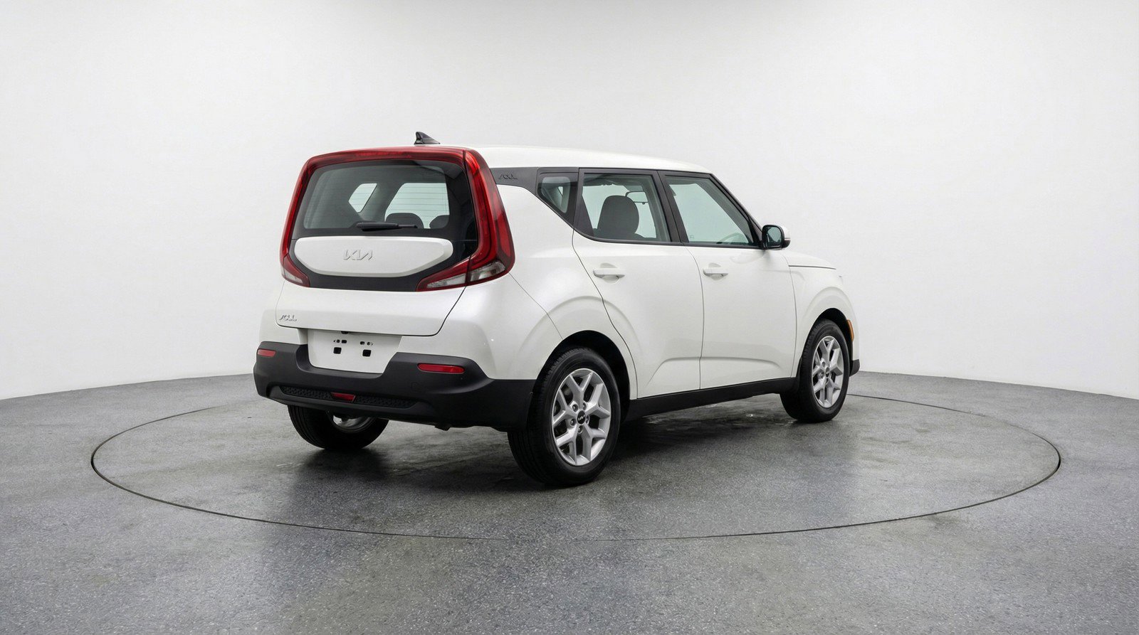 Used 2025 Kia Soul LX w/ LX Technology Package image 9