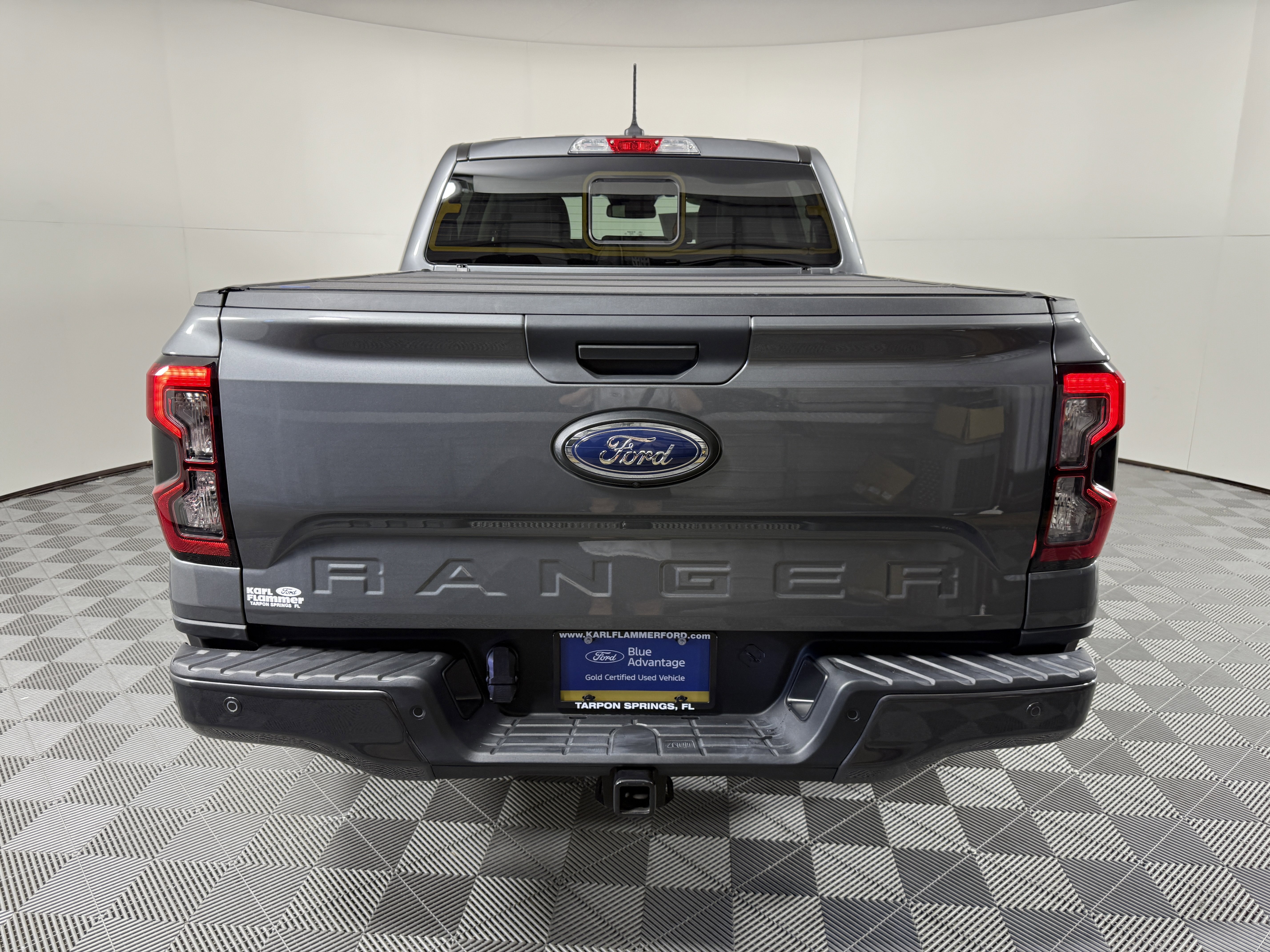 Used 2025 Ford Ranger Lariat w/ FX4 Off-Road Package AWD/4WD image 4
