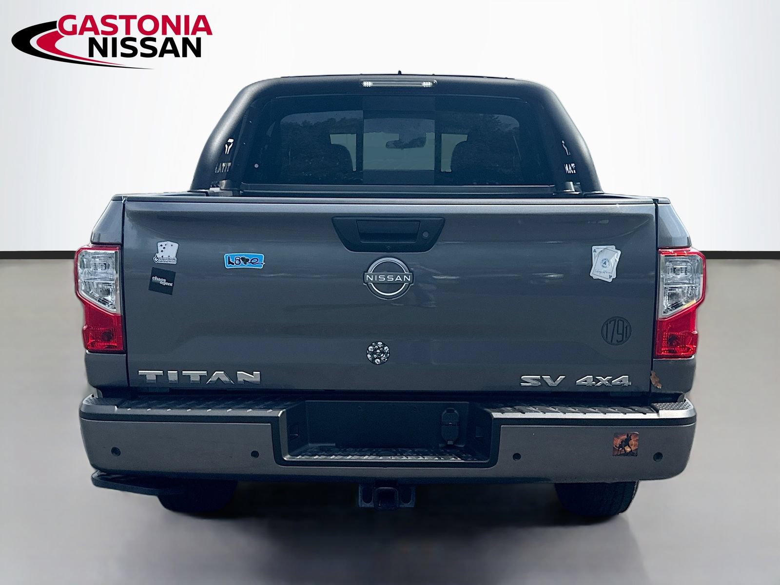 Used 2024 Nissan Titan SV w/ Accessory Utility Package AWD/4WD image 7