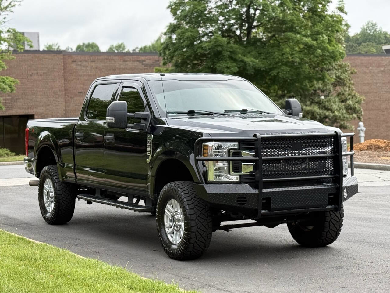 Used 2019 Ford F250 XLT AWD/4WD image 3