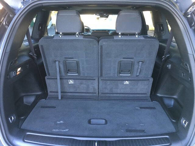 Used 2024 Jeep Grand Cherokee L Laredo w/ Luxury Tech Group I image 34