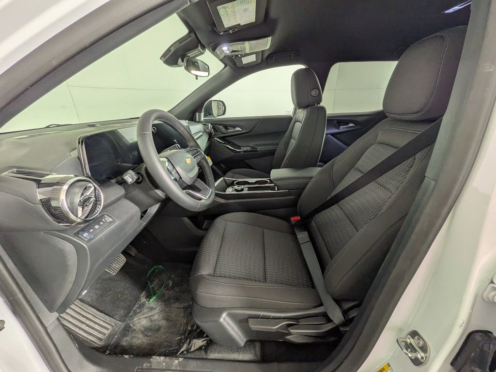 New 2026 Chevrolet Equinox LT image 15