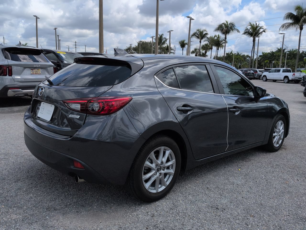 Used 2015 MAZDA MAZDA3 i Grand Touring FWD image 5